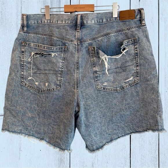 American Eagle 90s boyfriend denim shorts distressed - Picture 4 of 10